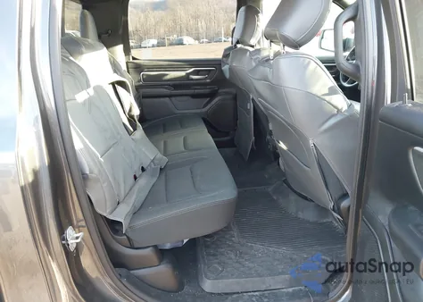 2021 Ram 1500 Big Horn 4X4 5'7 Box из США, поврежденный, VIN 1C6SRFFT6MN504376